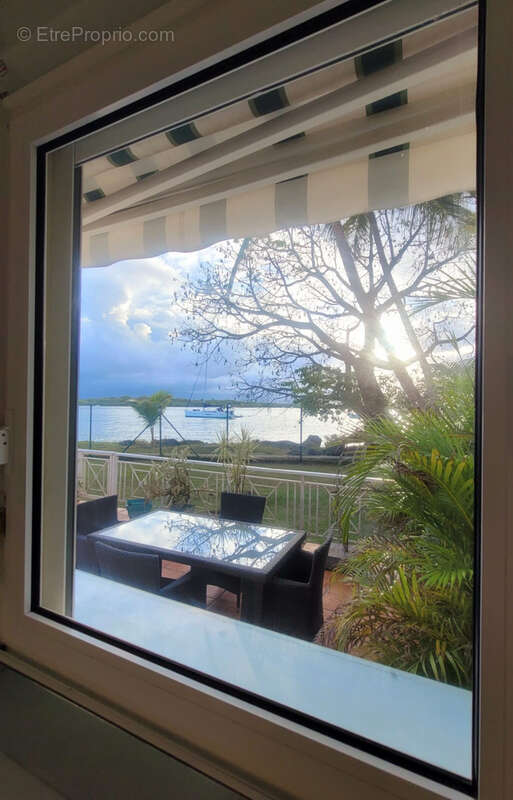 Appartement à POINTE-A-PITRE