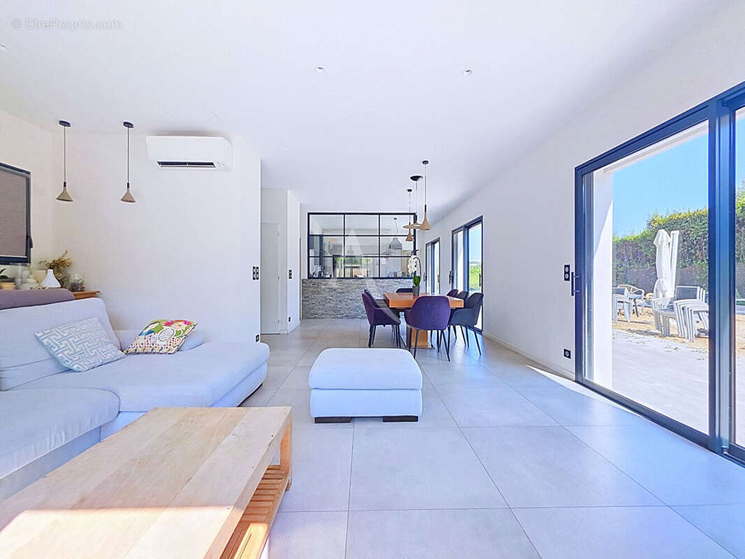 Exclusivite : mougins limite le guillet / maison neuve avec piscine et un terrain de 1217m² - photo 4