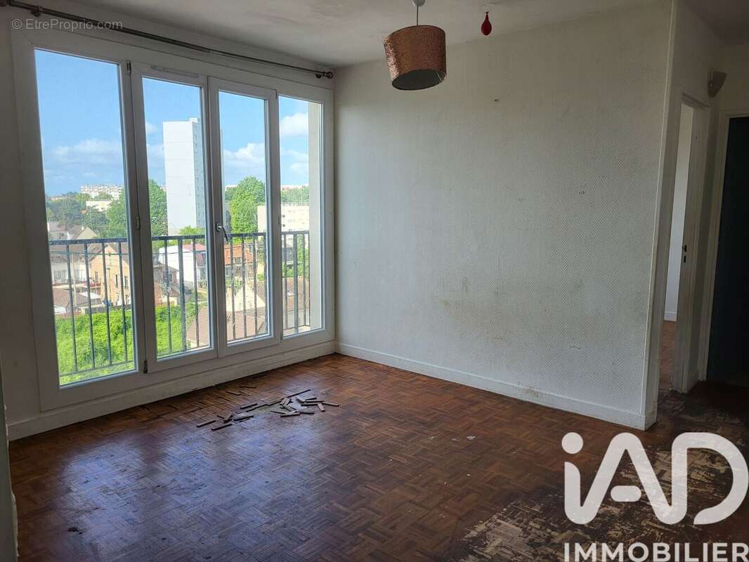 Photo 5 - Appartement à EPINAY-SUR-SEINE