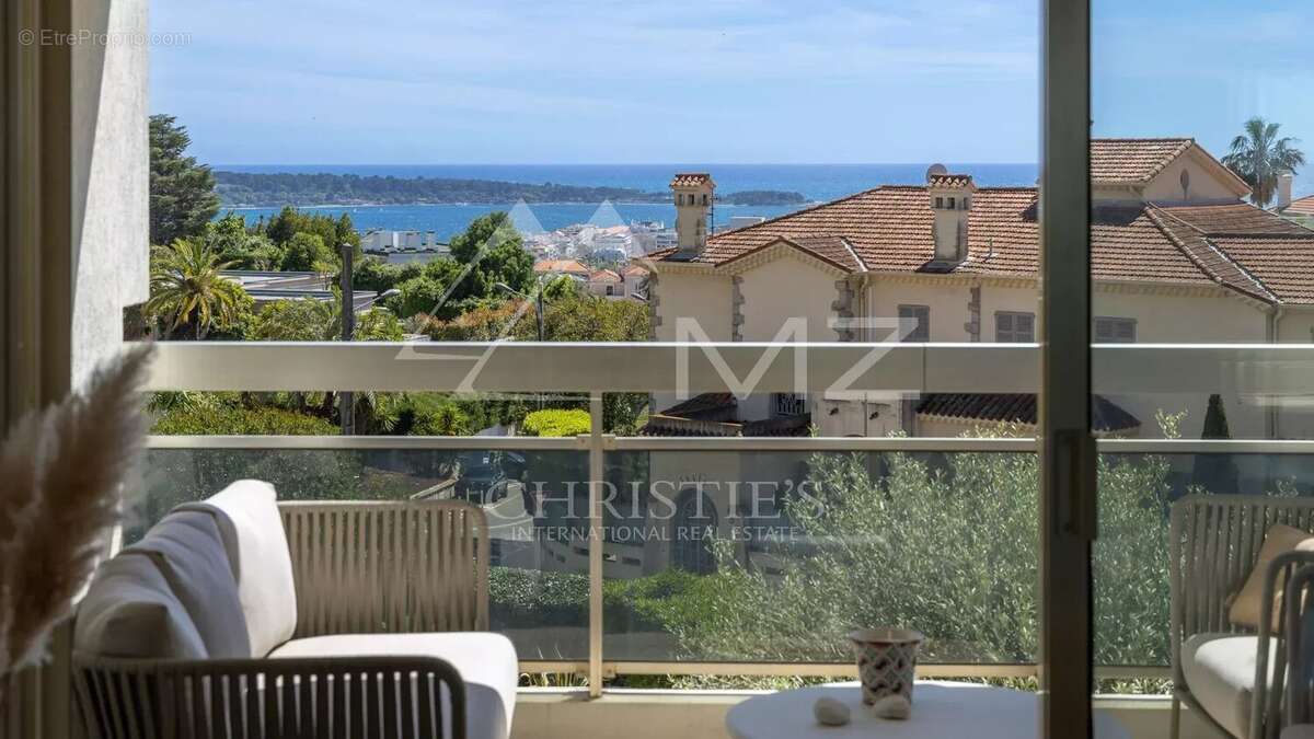 Appartement à CANNES