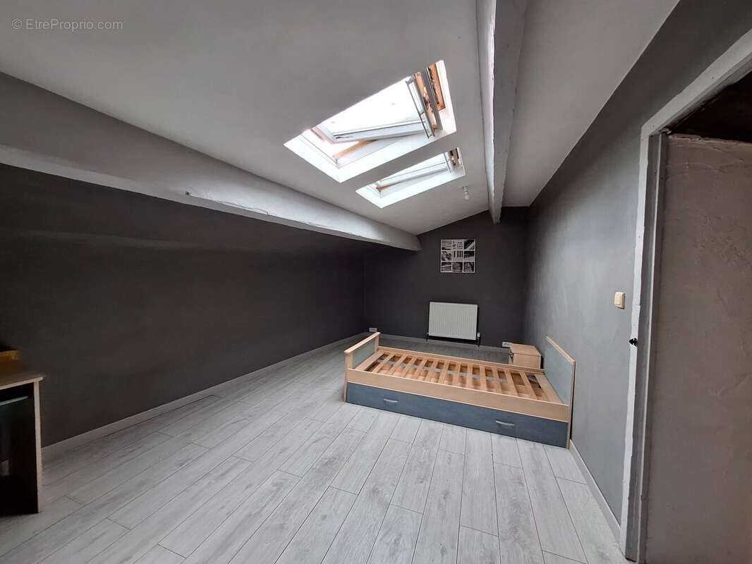 Maison de campagne, grange et terrain - photo 16