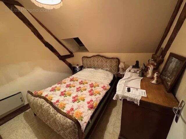 Maison à SAINTE-OPPORTUNE