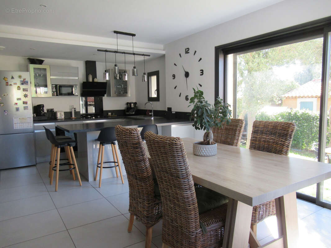 Maison à SAUSSET-LES-PINS