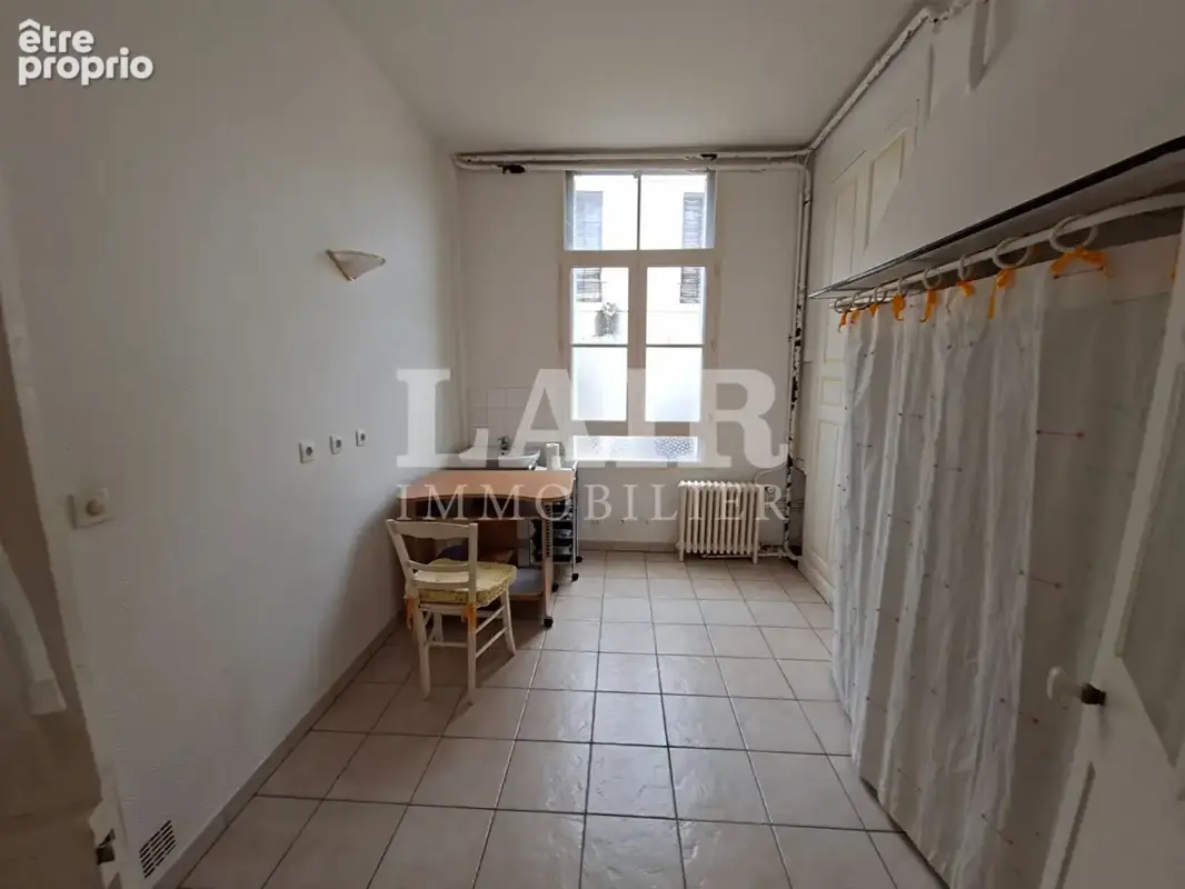Maison avec local commercial au coeur de Mamers - ref.L15647 - photo 5