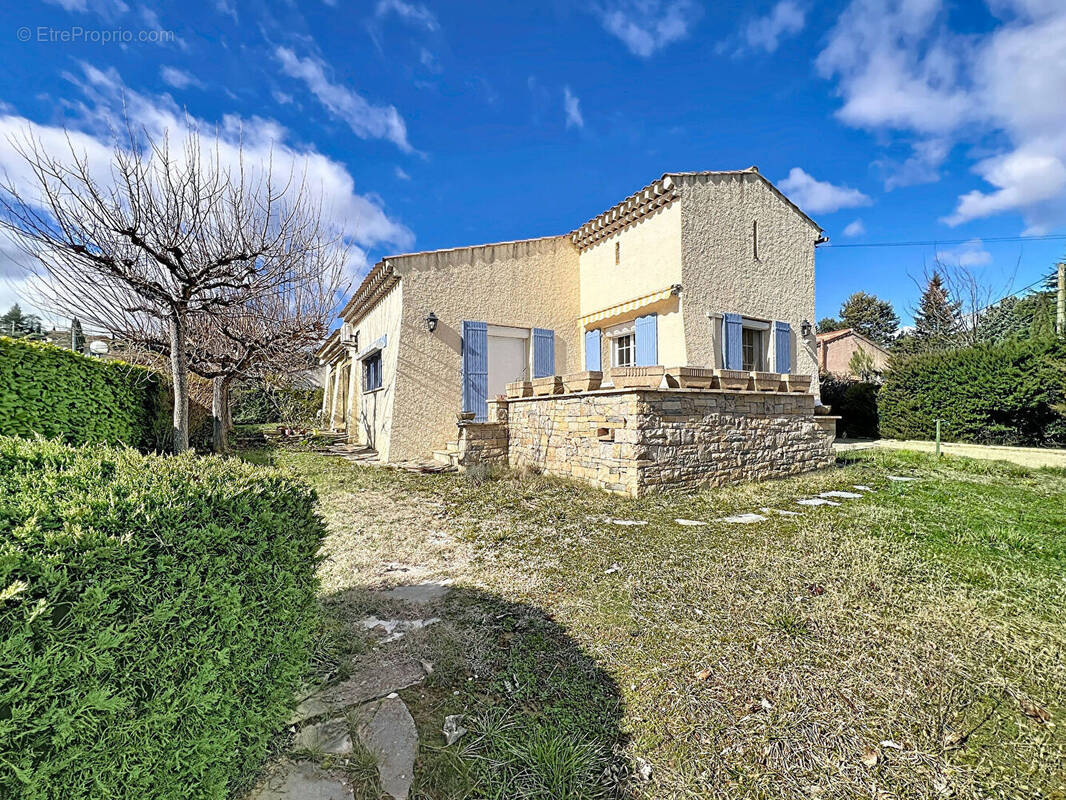 Maison à GREOUX-LES-BAINS