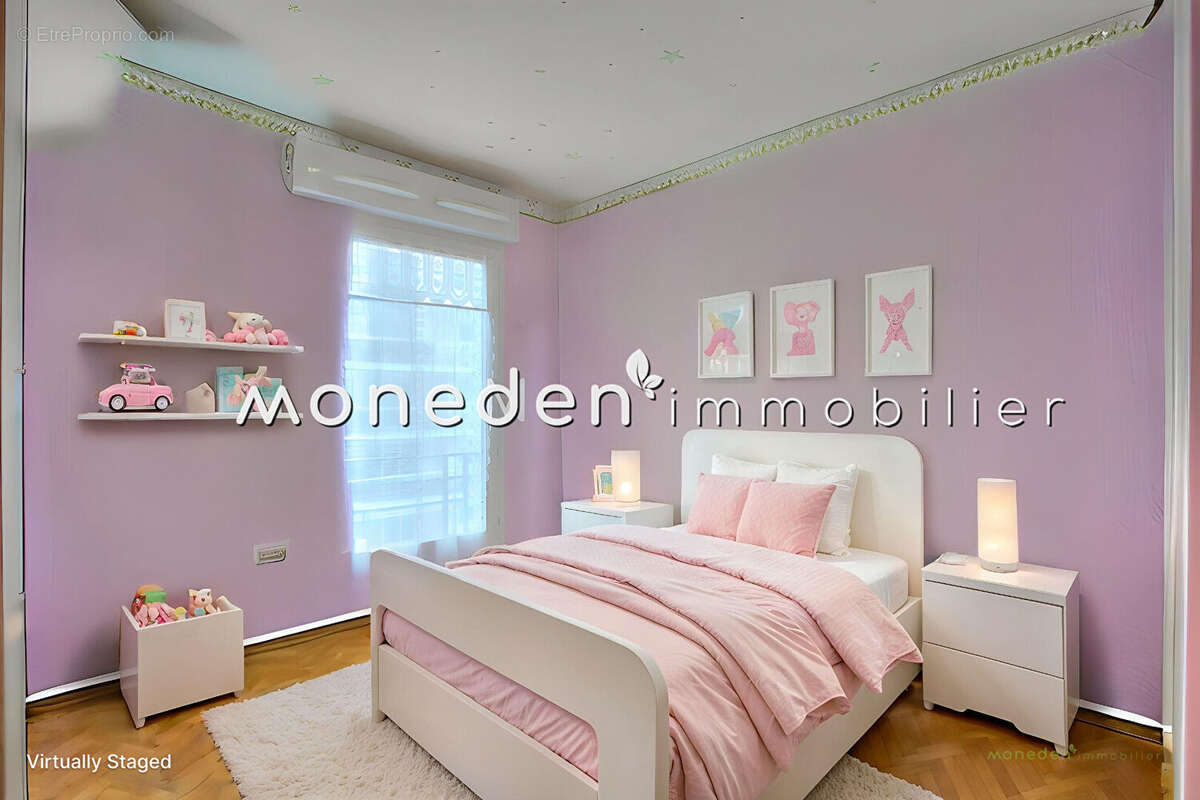 Appartement à COURBEVOIE