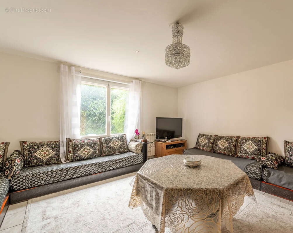 Maison à GOUSSAINVILLE