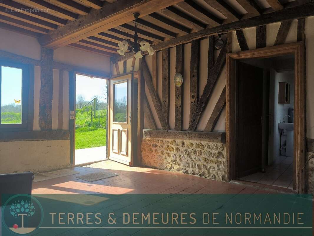 Maison à BONNEVILLE-LA-LOUVET