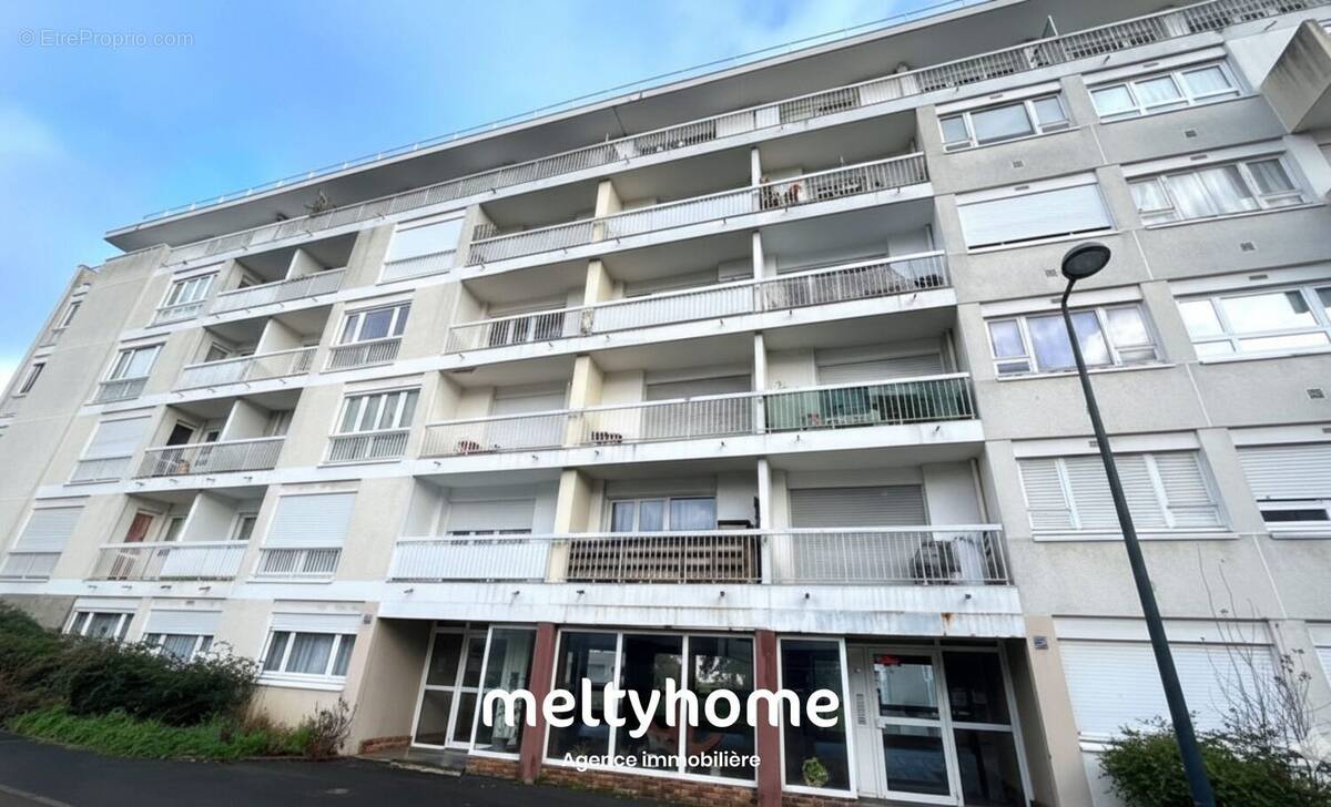 Appartement à HEROUVILLE-SAINT-CLAIR