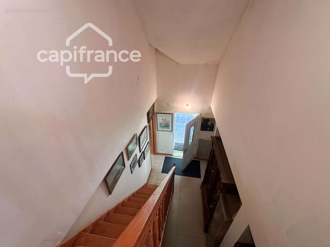 Maison familiale de 225 m² avec dépendance sur 3 022 m² - Domaine de Carheil à Plessé - photo 44