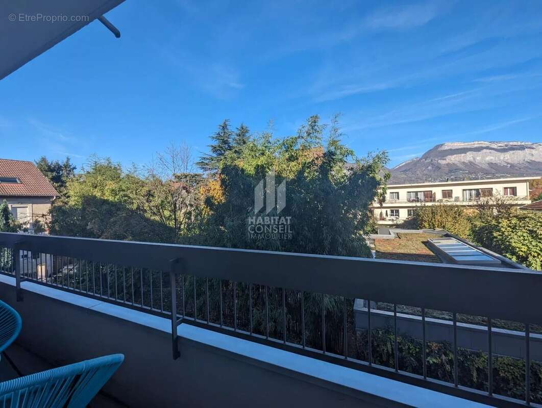 Appartement à SAINT-MARTIN-D&#039;HERES