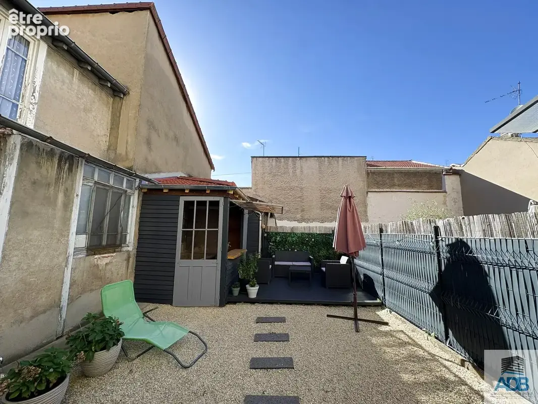 Roanne Appartement au rez de chaussé avec terrasse de 40 m2 - photo 3