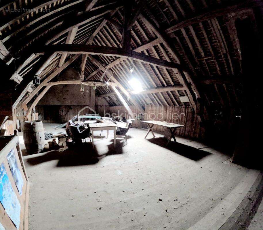 Maison à COURLON-SUR-YONNE