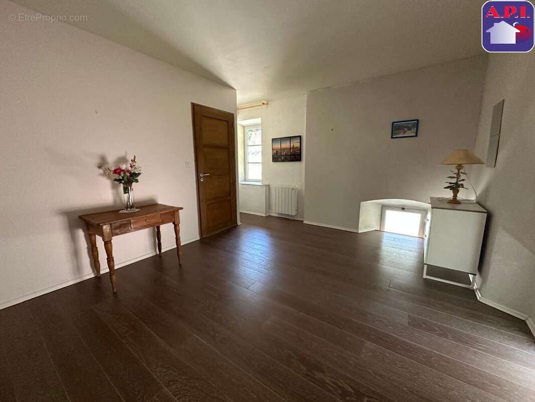 Maison 174 m² à Bonac-Irazein  - photo 7