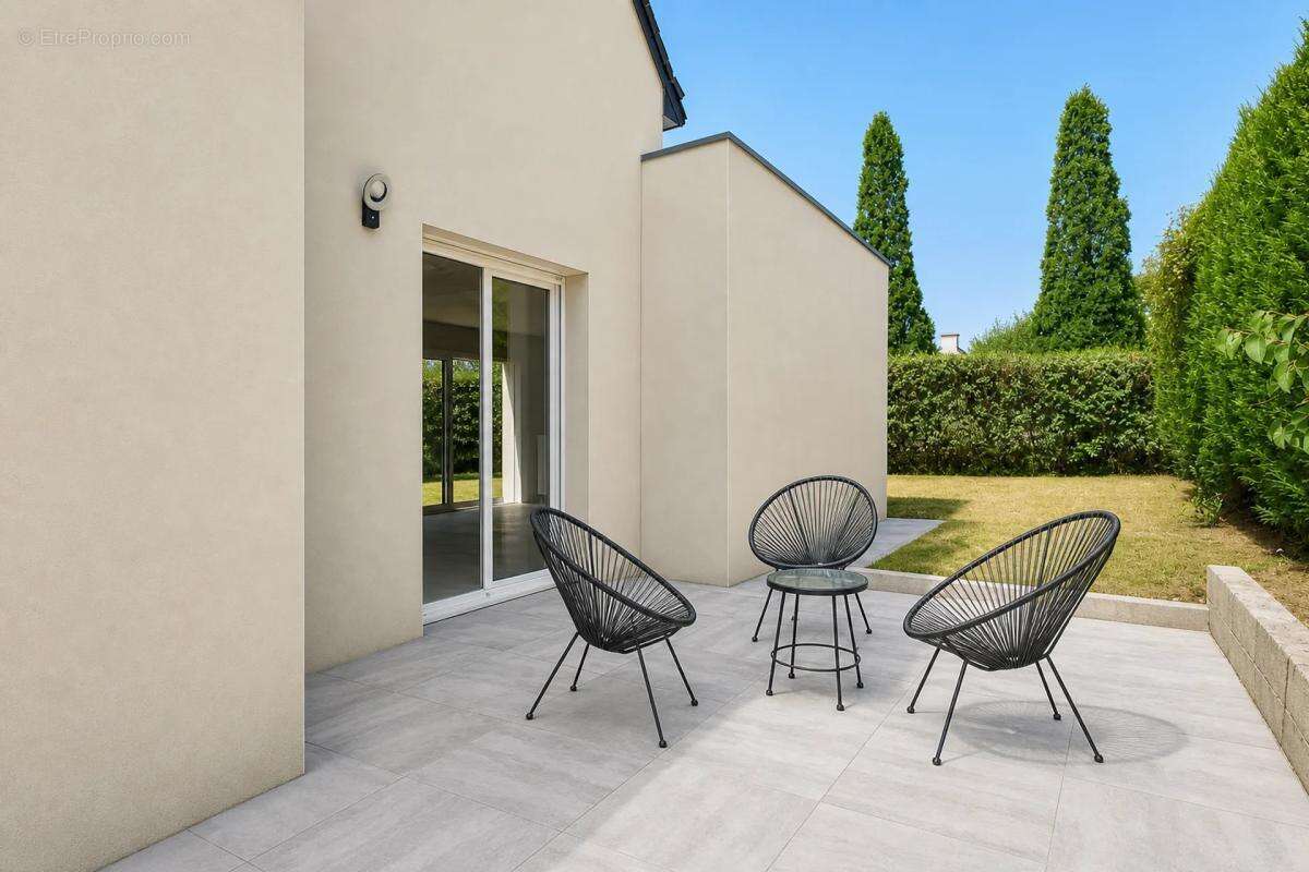 Maison 6 pièces de 103m2 à Janzé - photo 17