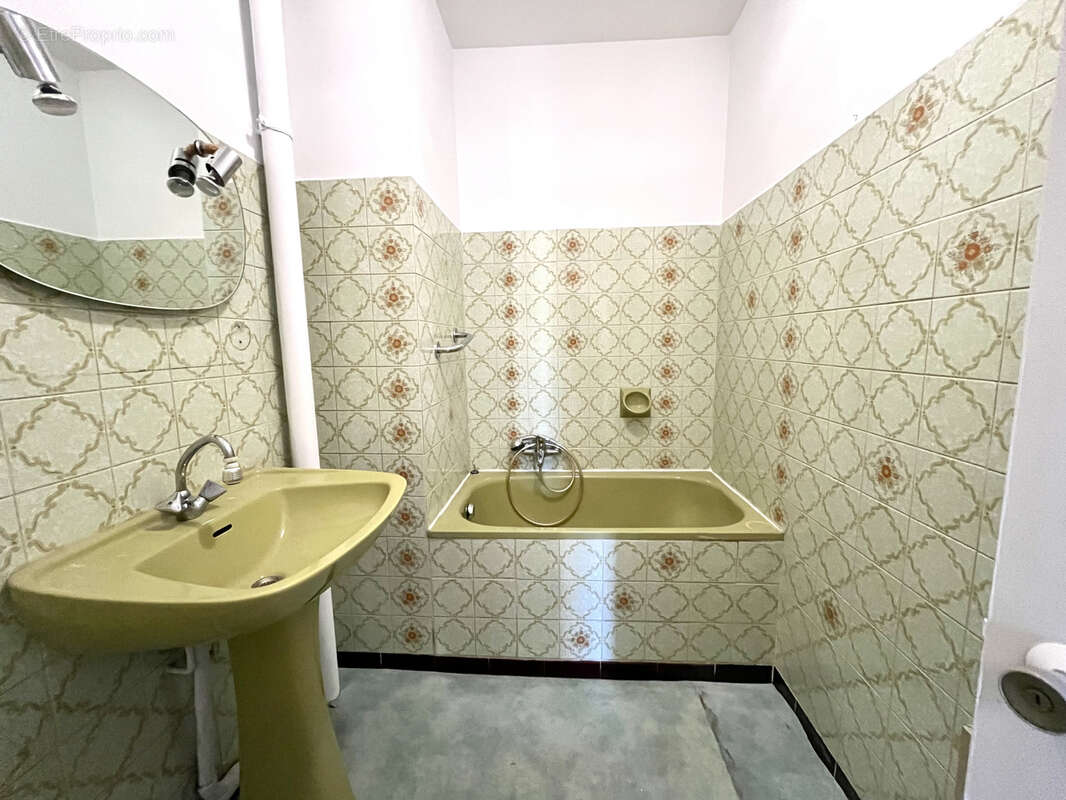 Appartement à MARSEILLE-13E