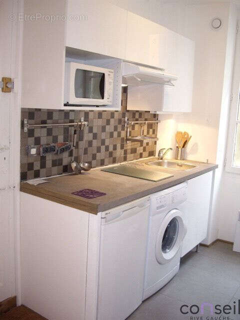 Appartement à PARIS-14E