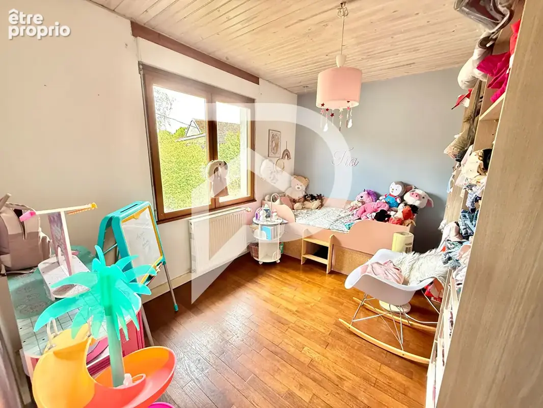 Maison Esnouveaux 4 pièce(s) - photo 9