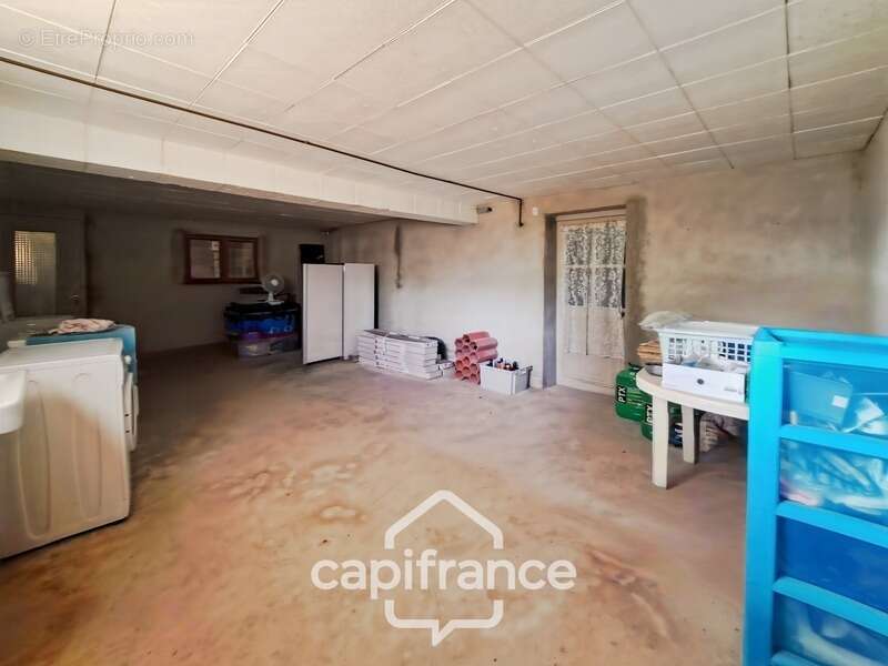Maison avec sous sol total 6 pièces LE CHATELET (18) - photo 26