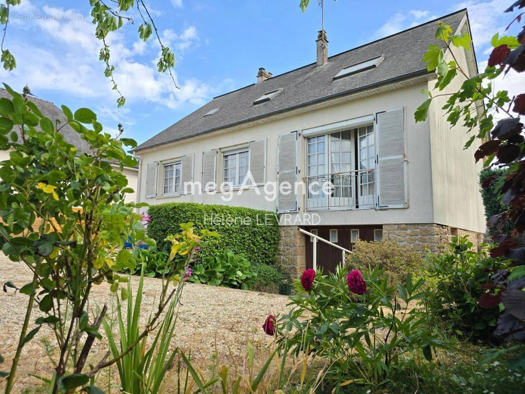 Maison à EVRON