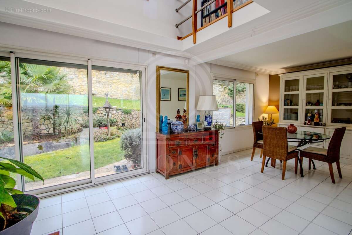 Maison à LE PORT-MARLY