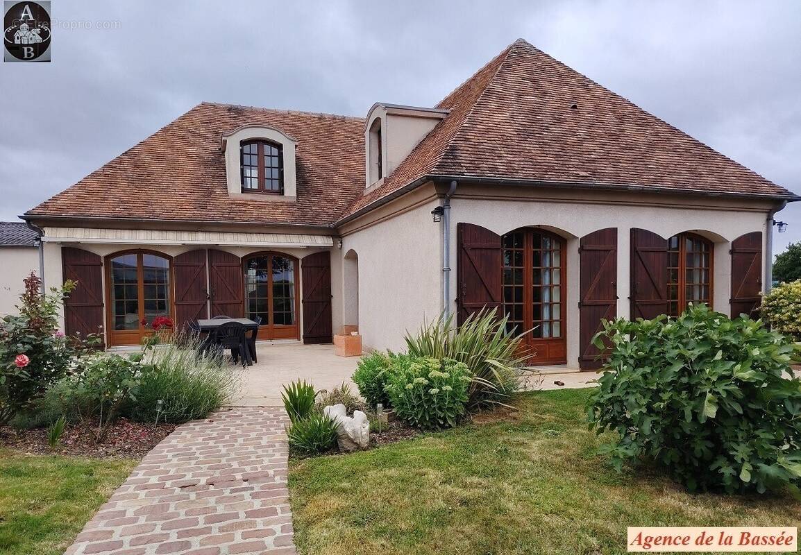 Maison à BRAY-SUR-SEINE