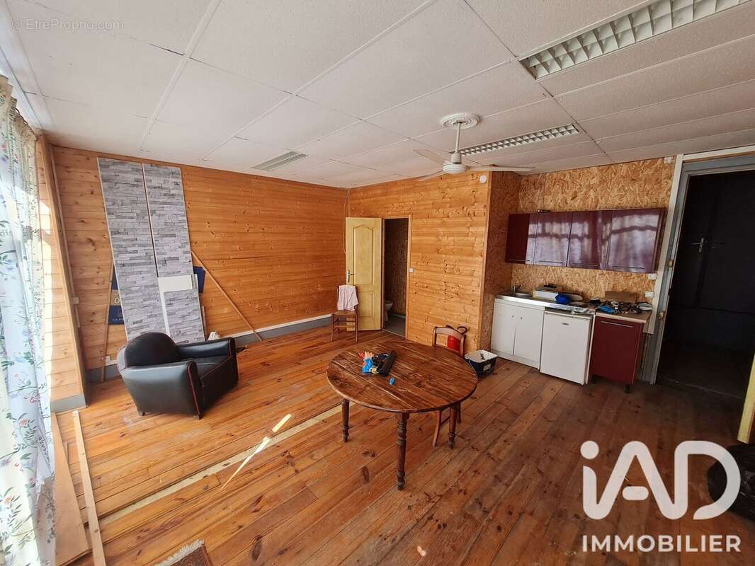 Appartement 400 m² à Armentieres  - photo 6