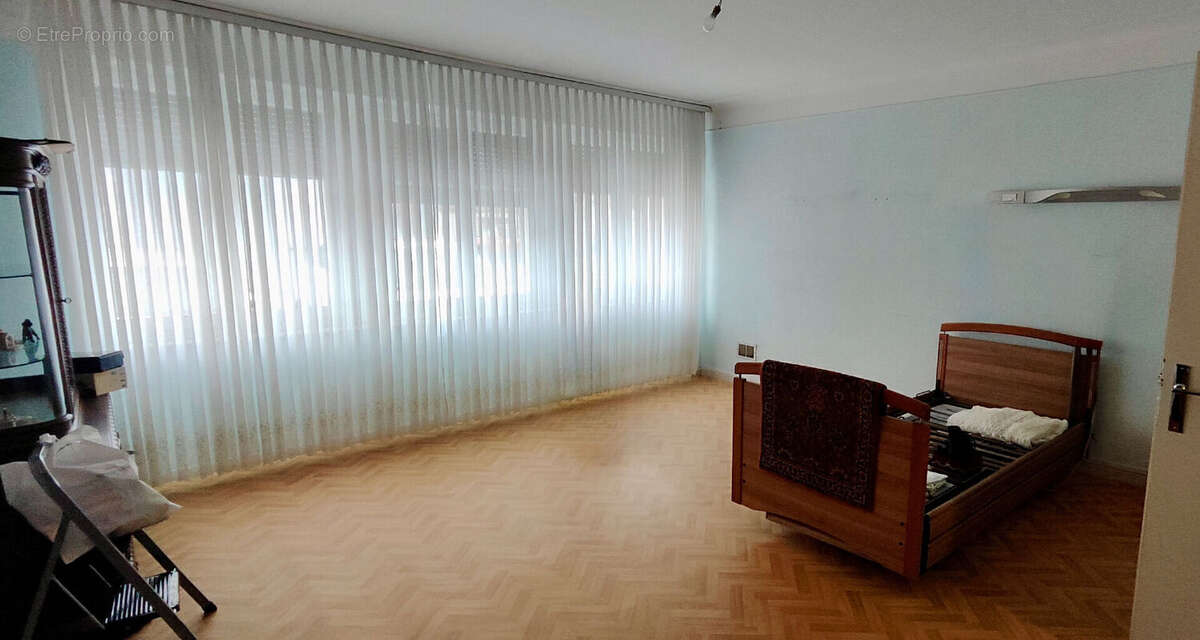 Maison à WOELFLING-LES-SARREGUEMINES