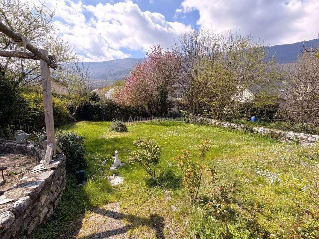 Maison à LE BOURGET-DU-LAC