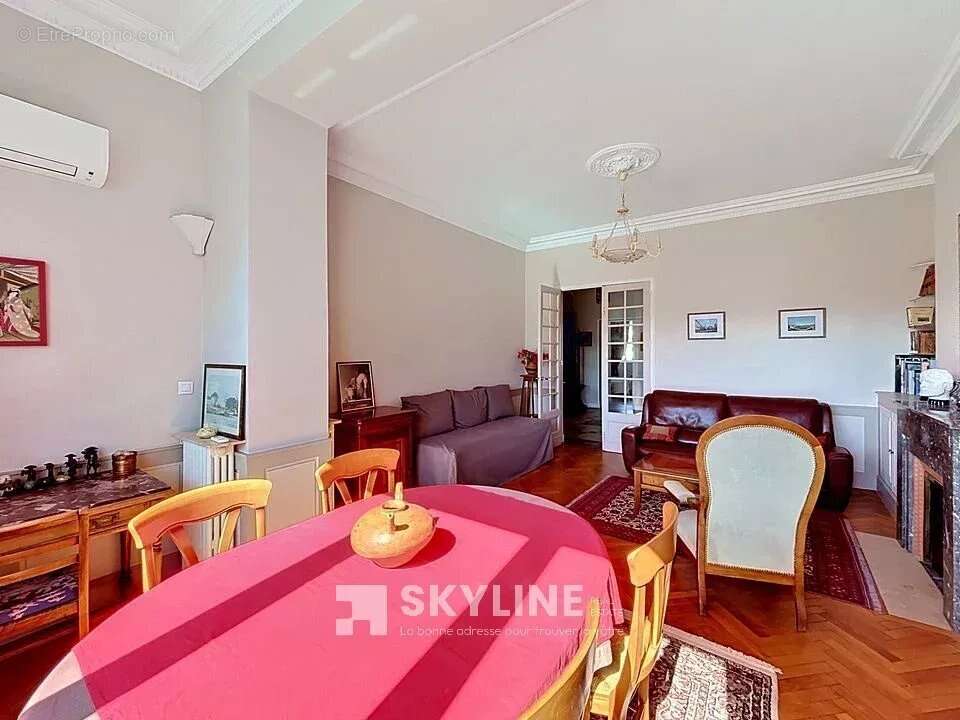 Appartement à MARSEILLE-8E