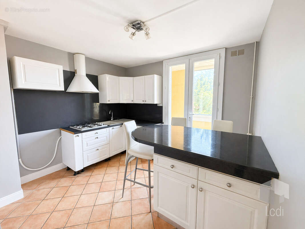 Appartement à MONTELIMAR