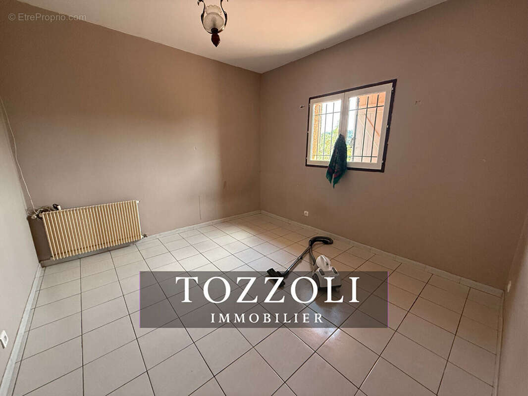 Maison Diemoz 7 pièce(s) 155.25 m2 - photo 8