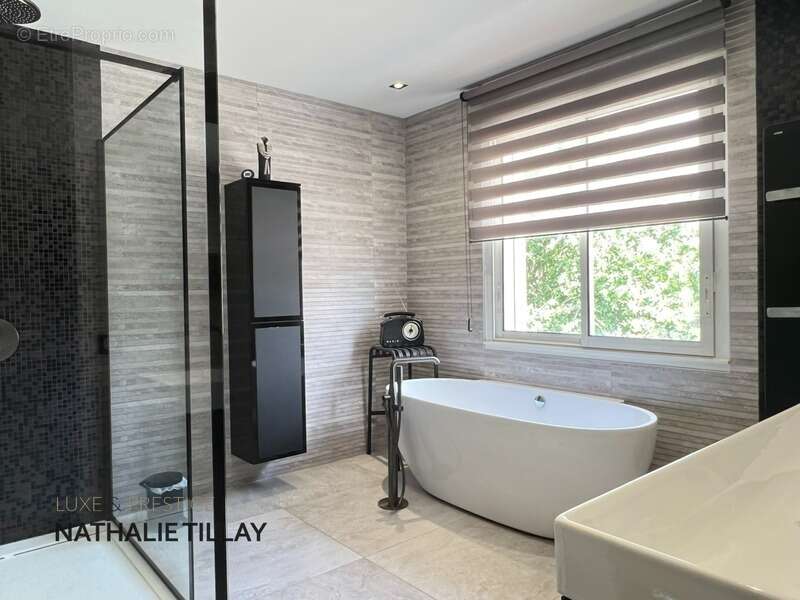 Maison à SAINT-PRYVE-SAINT-MESMIN