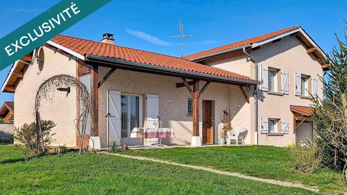 Photo 2 - Maison à TOSSIAT