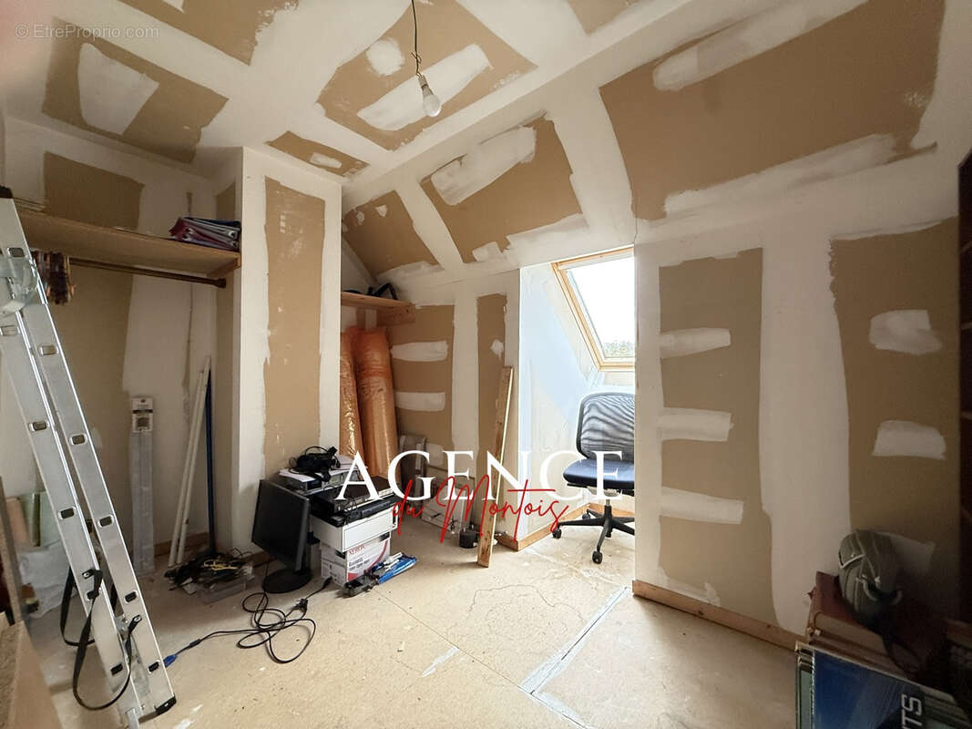 Maison à DONNEMARIE-DONTILLY