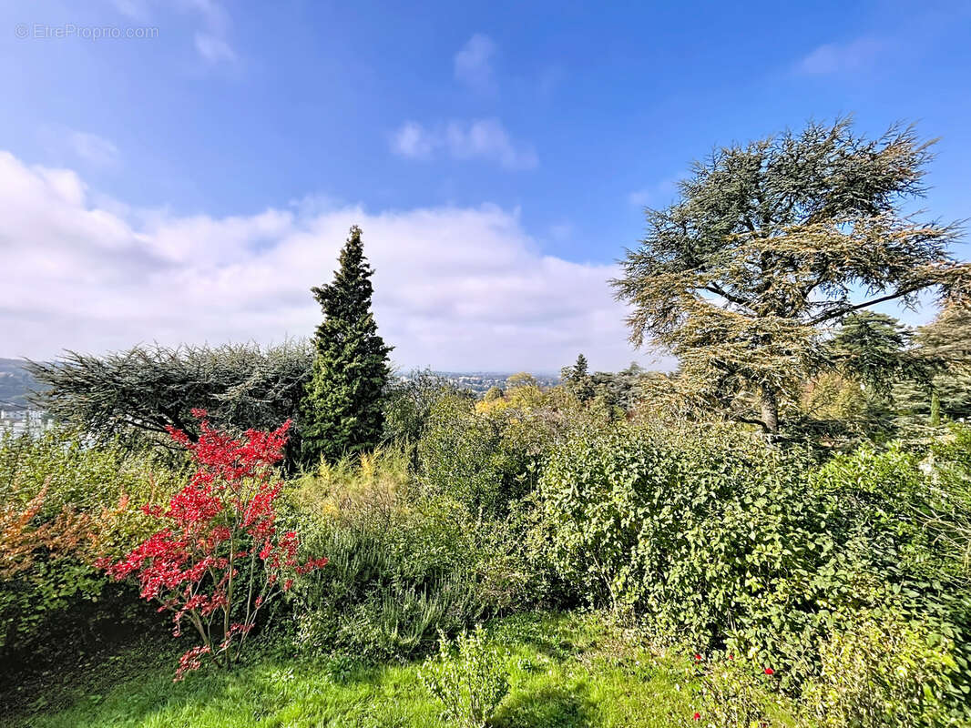 Maison à FRANCHEVILLE