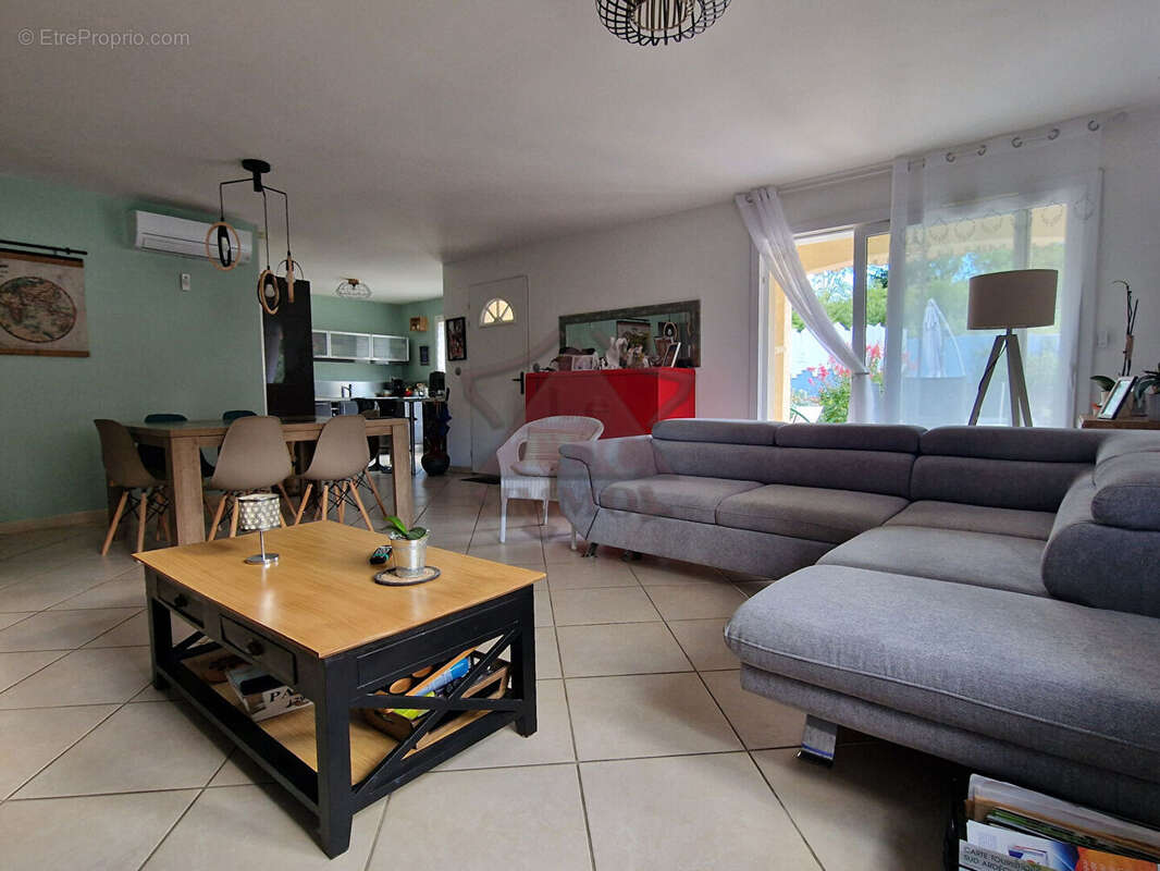 Maison à ROBIAC-ROCHESSADOULE