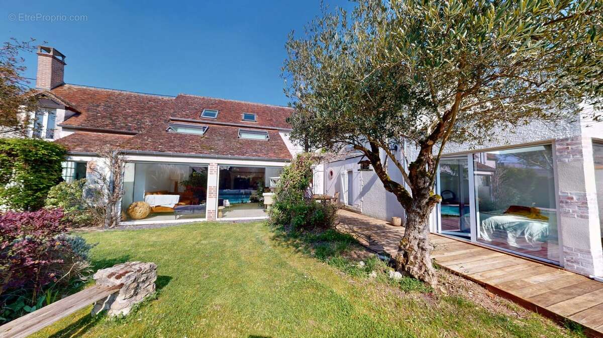 Maison à SAINT-DENIS-EN-VAL