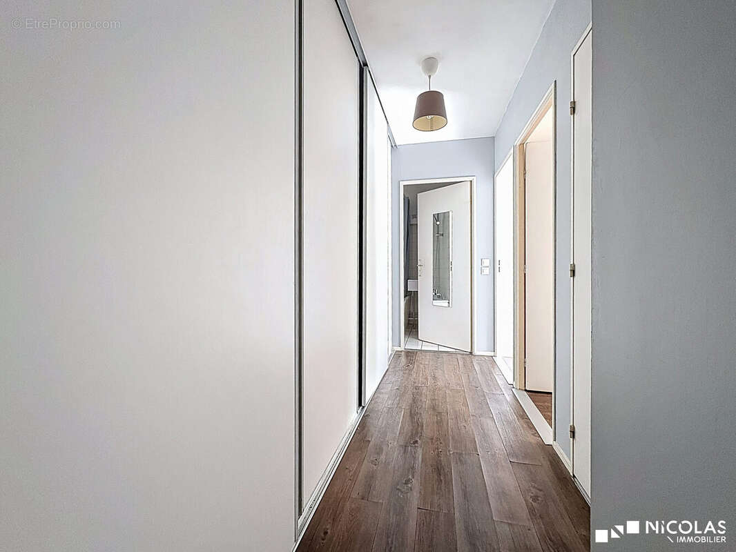 Appartement à BORDEAUX