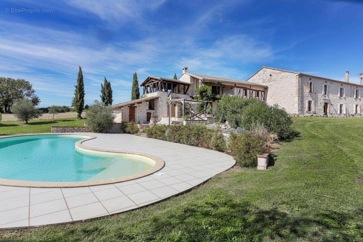 Maison à CASTELNAU-DE-MONTMIRAL