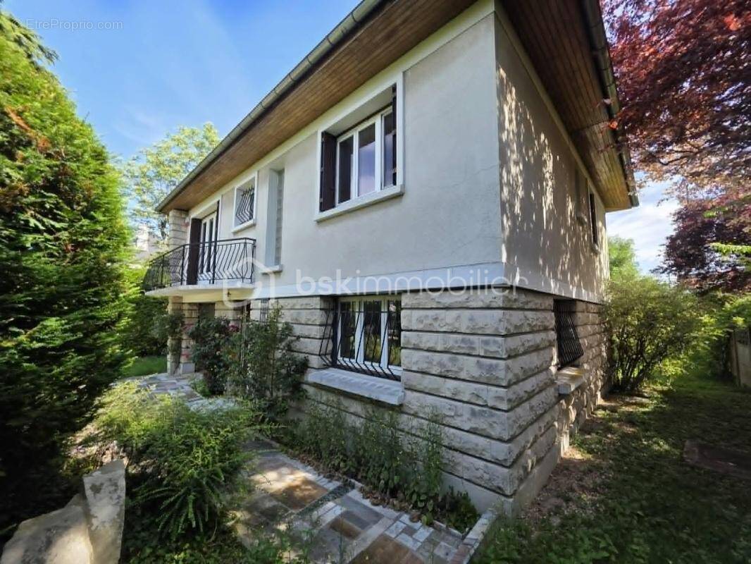 Maison à GOURNAY-SUR-MARNE