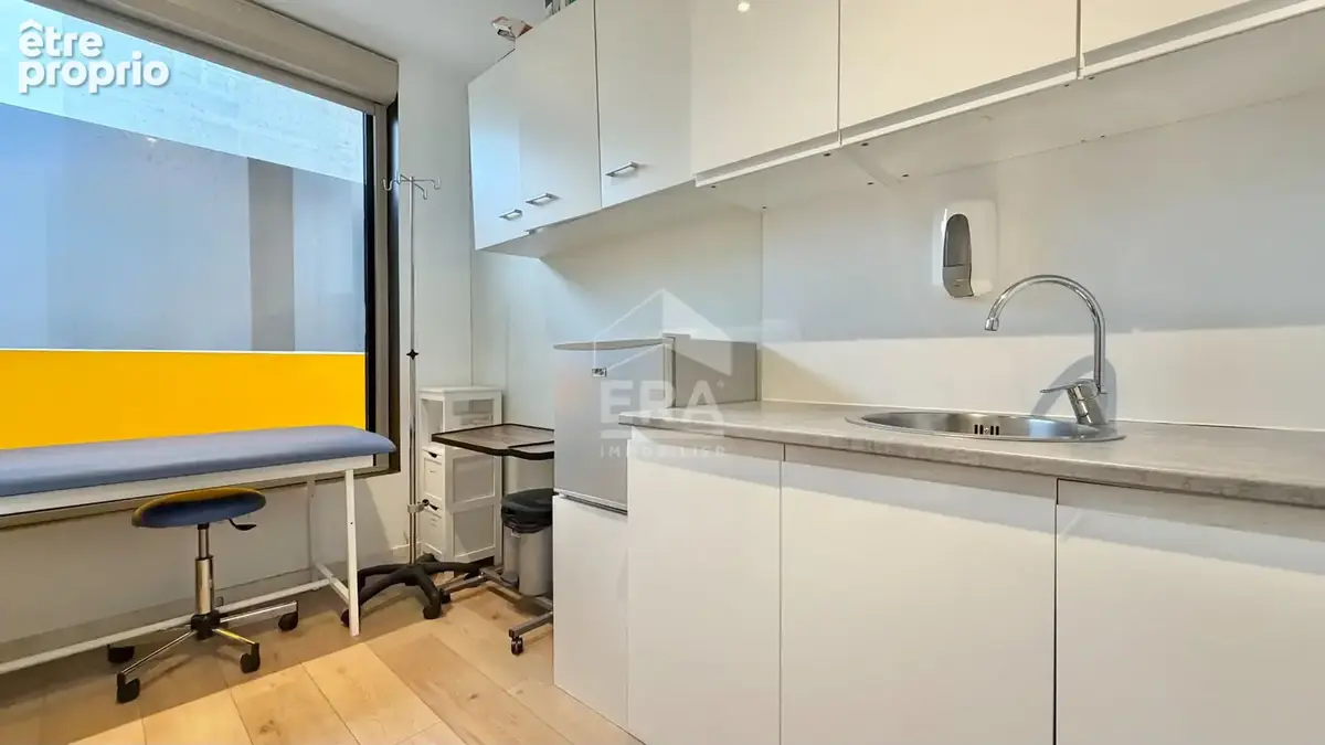 Local commercial 61m² à corbeil-essonnes - photo 7