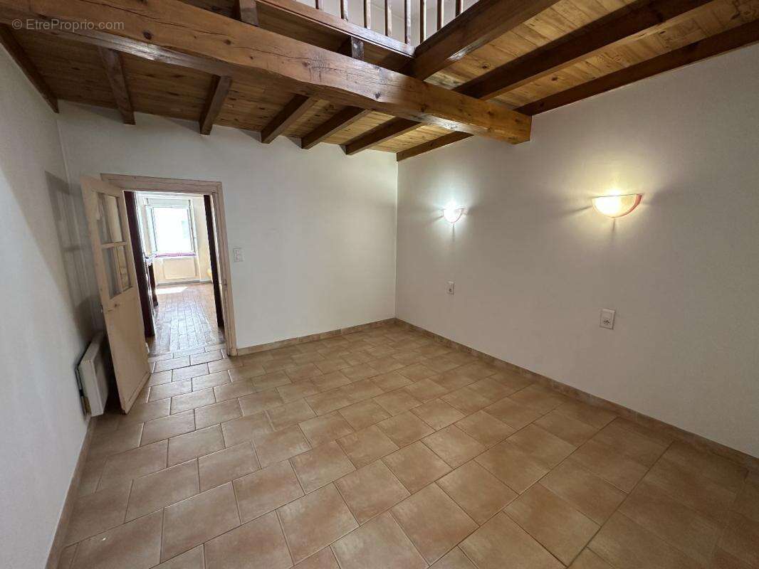 Maison à CAUNES-MINERVOIS