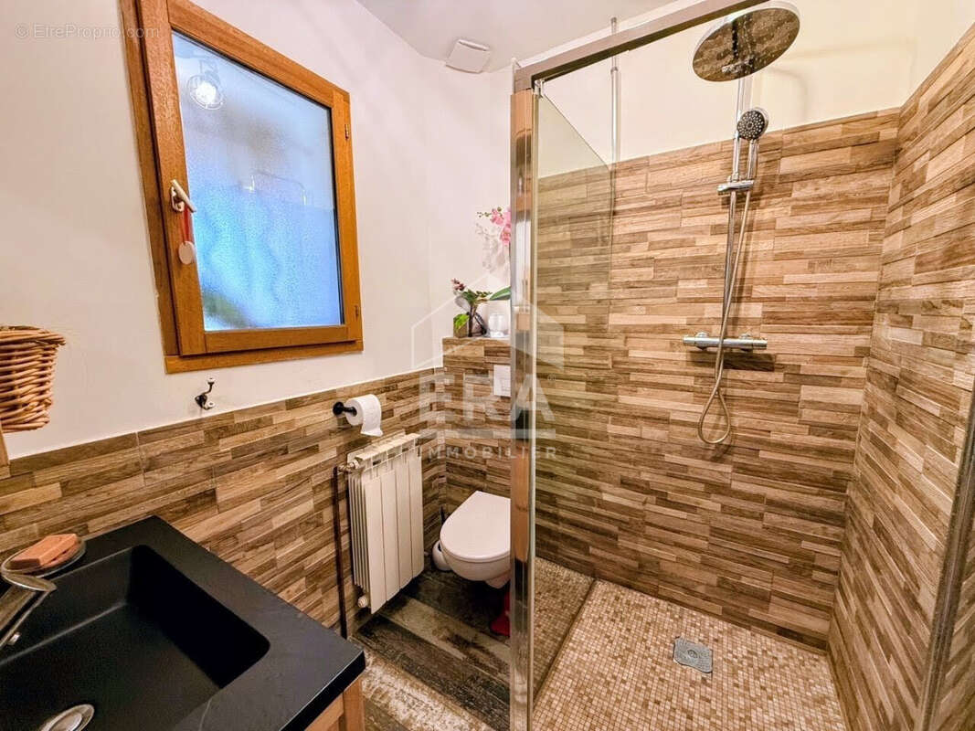 Maison à SAINT-MAXIMIN-LA-SAINTE-BAUME