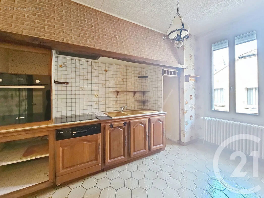 Maison à ROMILLY-SUR-SEINE