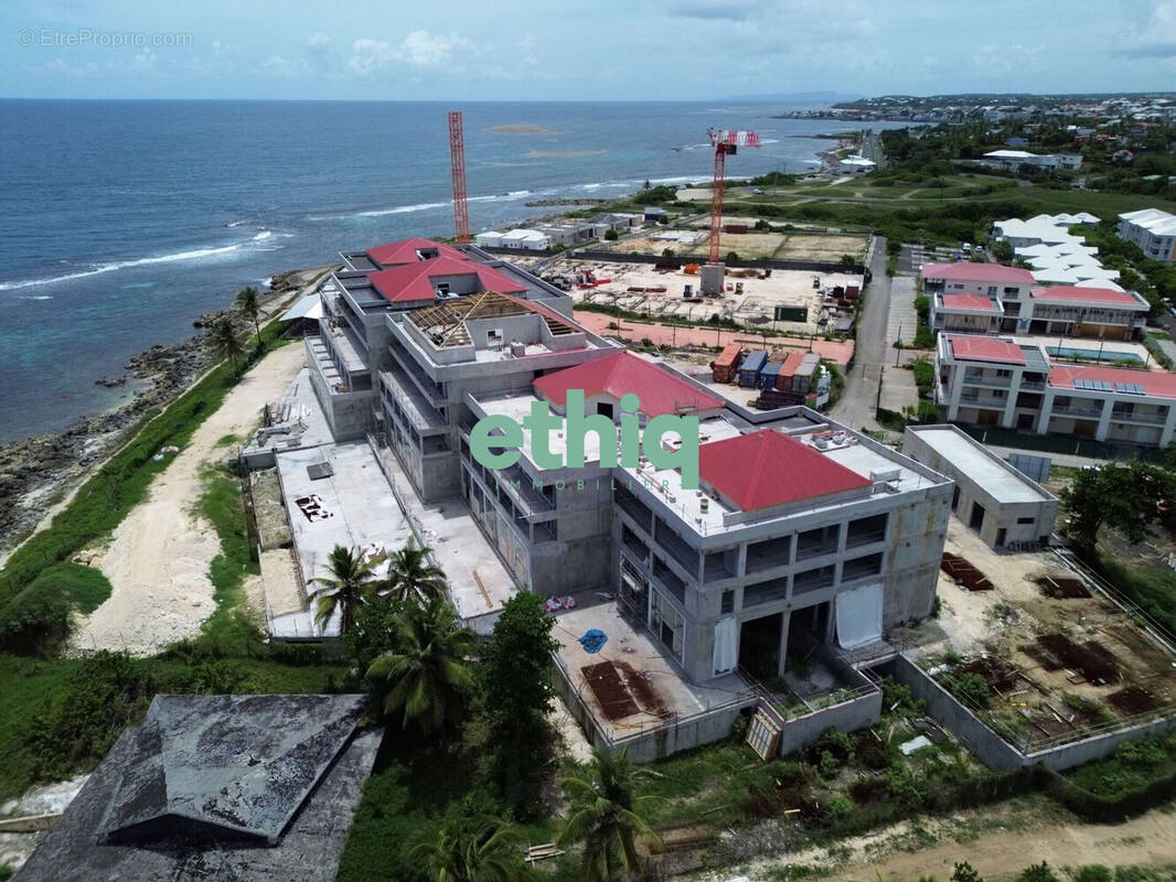 Appartement à LE MOULE