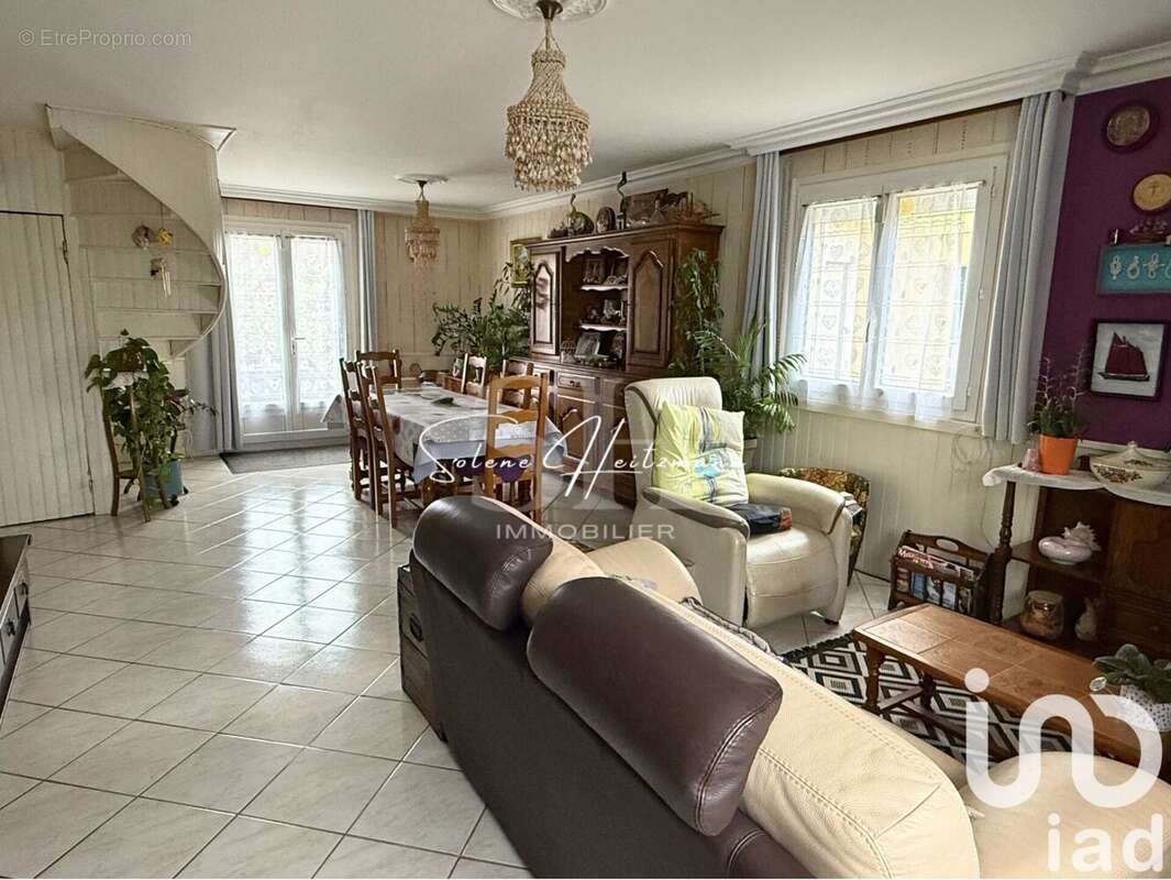 Photo 3 - Maison à SAINT-GERMAIN-LAVAL