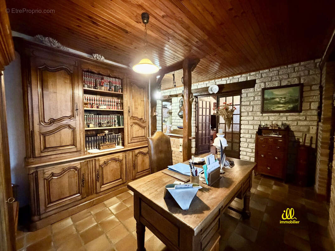 Maison à NOUVION-SUR-MEUSE