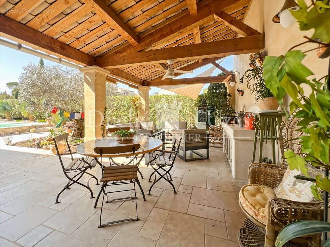 Photo 3 - Maison à UZES