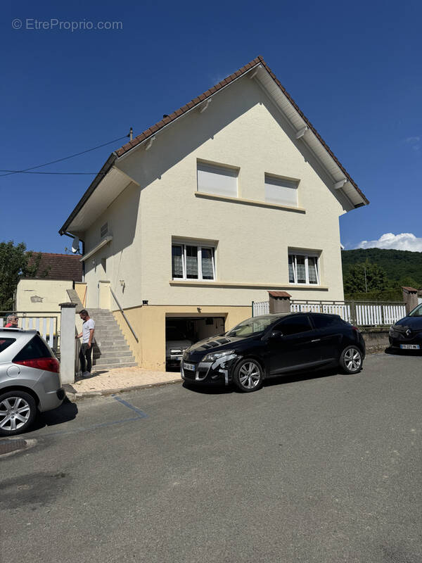 Maison à CRAVANCHE
